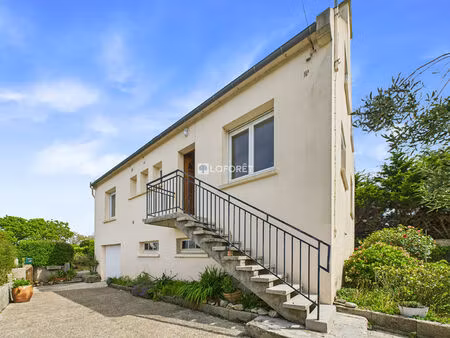 maison saint nic 7 pièce(s) 126 m2