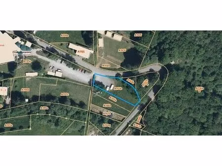 terrain de 1305m2 à vresse-sur-semois!