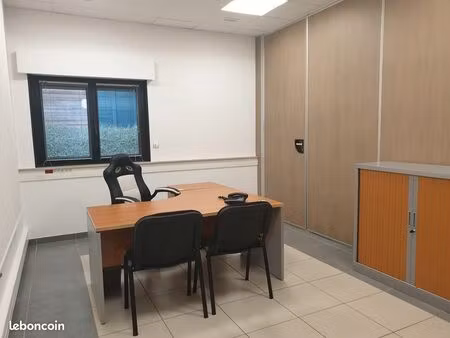 bureaux à la location de 15m² à 24m² - frévent 62270