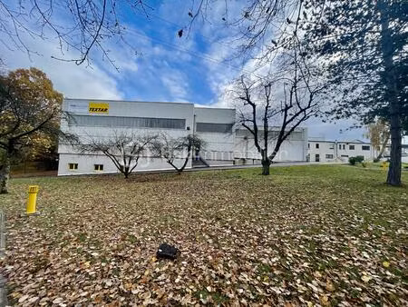 local d'activités de 9 000 m² à creutzwald