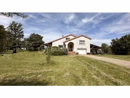 maison de 173 m² à montvendre