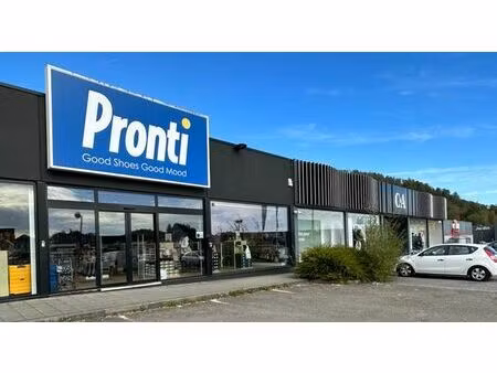 surface commerciale a louer retail park marcinelle