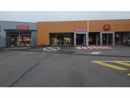 surface commerciale a louer sur le site de biocap gembloux