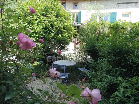 vente maison 6 pièces 214 m² à saint-martin-du-mont (01160)  320 000 €