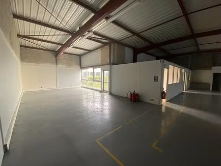 location local d'activités villebon sur yvette 970 m²