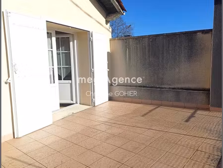 vente maison 4 pièces 106 m² à châteaubernard (16100)  125 000 €