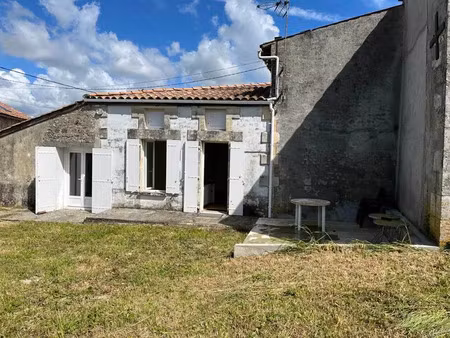 vente maison 3 pièces 75 m² à nieul-le-virouil (17150)  77 420 €