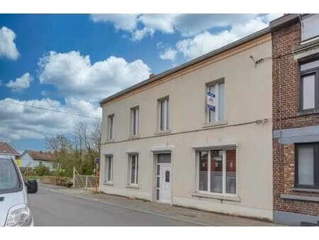 ss option - charmante maison 4 chambres avec jardin