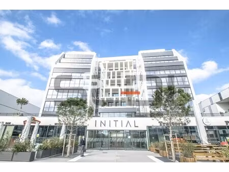 location local professionnel 1 066m² venissieux 69200