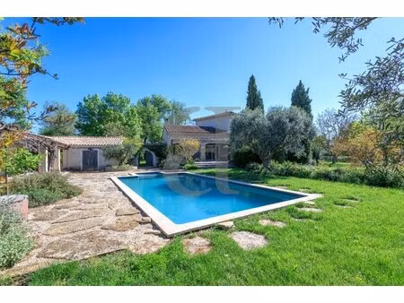 villa de luxe à vendre dans le quartier rebenas-autures