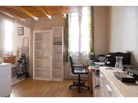 studio meublé avec local à vélos