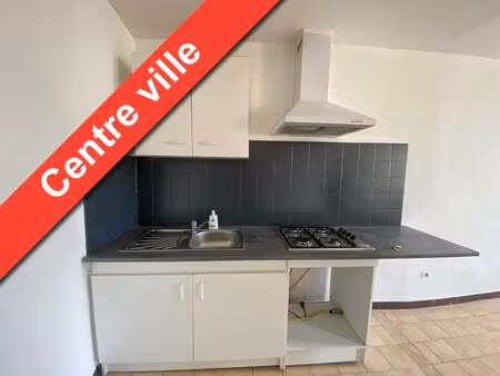 location appartement 1 pièce 25m² tourves 83170