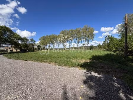 terrain de 1 056 m² à ribaute-les-tavernes