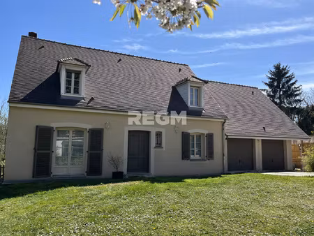 magnifique maison familiale de 166 m2 avec piscine