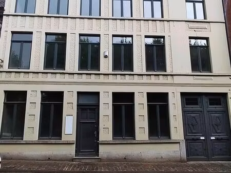 bureaux à vendre à place du parc 7 mons (vbc66040)