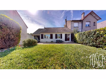 exclusivité orly - maison 4 pieces - 2 chambres - 76m2 - jardin - etang