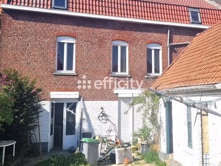 maison 10 pièces - 300 m²