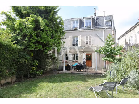 immeuble avon gare 3 appts f2 - total 150 m² et un jardin de