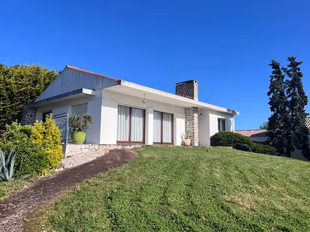 vente maison 6 pièces 138.7 m² à chateau-d'olonne (85180)  835 200 €