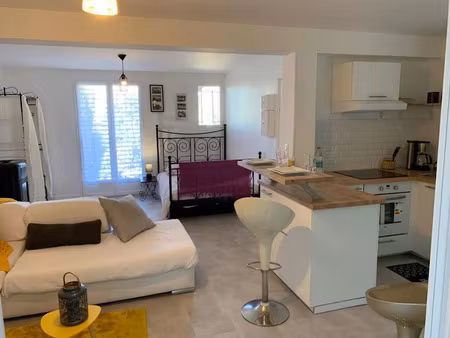 location meublée appartement 1 pièce 36 m² à antony (92160)  1 300 €