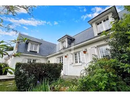 vente maison à orvault (44700) : à vendre / 239m² orvault