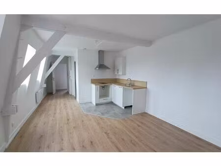 location appartement  37.71 m² t-2 à estaires  550 €