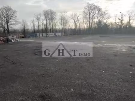 a louer villebon-sur-yvette terrain de 6 700 m²