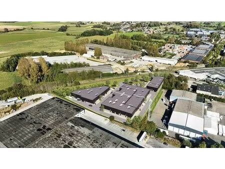entrepôt de 127 m²