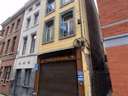 ***sous compromis***