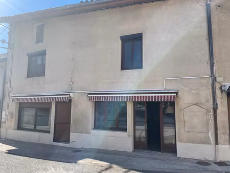 location commerce 140 m² à arinthod (39240)