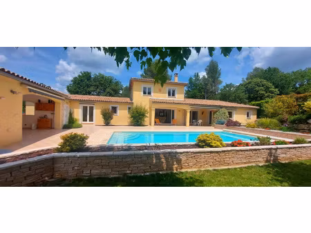 superbe neo provencale - 6 pieces - flayosc - mandat unique