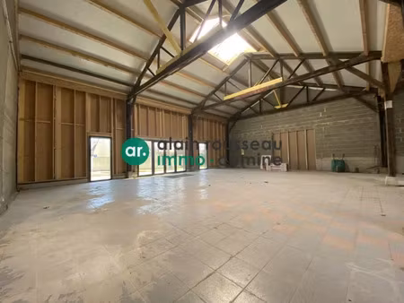 a vendre - local commercial ou d'activite 326 m2 - angers