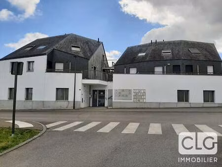 location bureaux et commerces à elliant (29370) : à louer / 35m² elliant