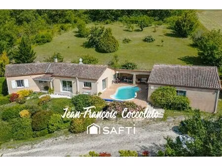 maison familiale avec piscine et vue exceptionnelle