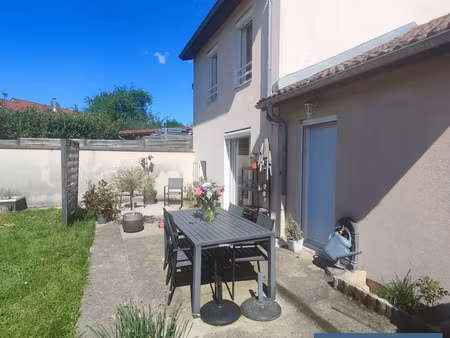 maison à louer les abrets