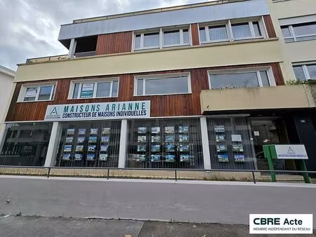 location bureau nancy 150 m²