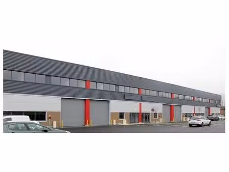 vente/location local d'activités famars 732 m²