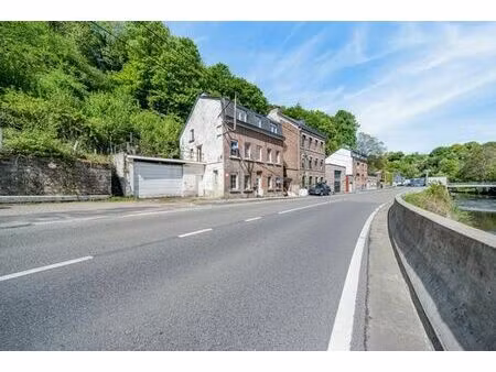 maison avec garages  jardin – beau potentiel à finaliser