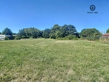 terrain plat - 4648 m2 - brignac la plaine