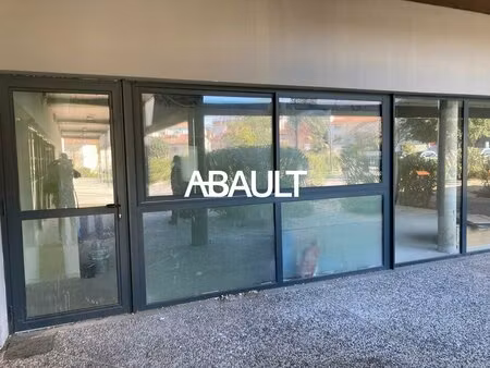 location local commercial 55m² toulouse 31400
