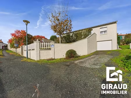 vente maison 4 pièces 75.22 m² à l'orbrie (85200)  154 500 €