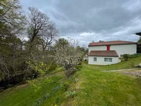 vente maison 5 pièces 120 m² sainte-colombe (46120)