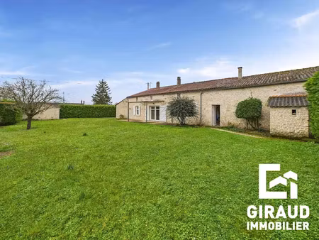 vente maison 6 pièces 184 m² à doix lès fontaines (85200)  223 510 €