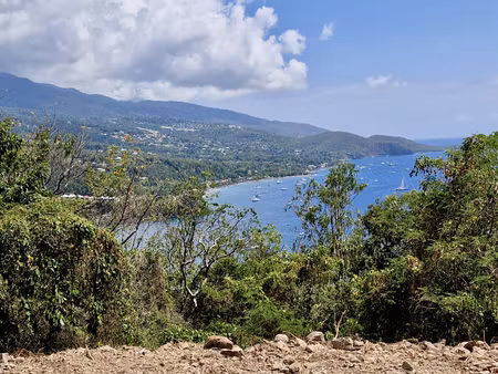 terrain d'exception avec vue mer  bouillante