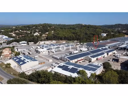 522 m² de logistique pp