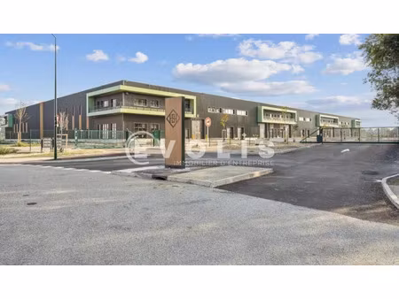 location local d'activités graveson 13690