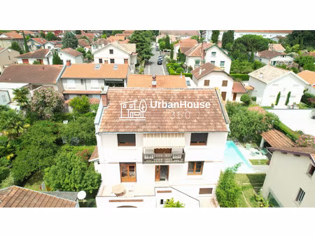 vente maison 10 pièces 205 m² toulouse (31400)