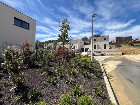 vente local industriel 524 m² saint-gély-du-fesc (34980)