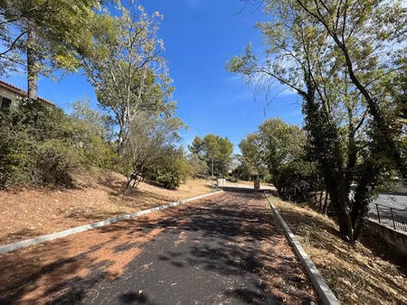 vente local industriel 600 m² saint-gély-du-fesc (34980)