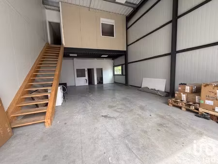 location commerce 131 m² à eysines (33320)
